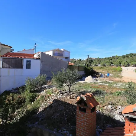 Apartment Ostricka Luka 17086d *